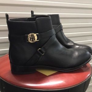 Tommy Hilfiger women’s ankle boots
